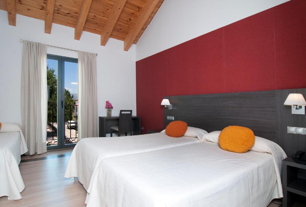Amalurra Granada Hotel Caparacena Ruang foto