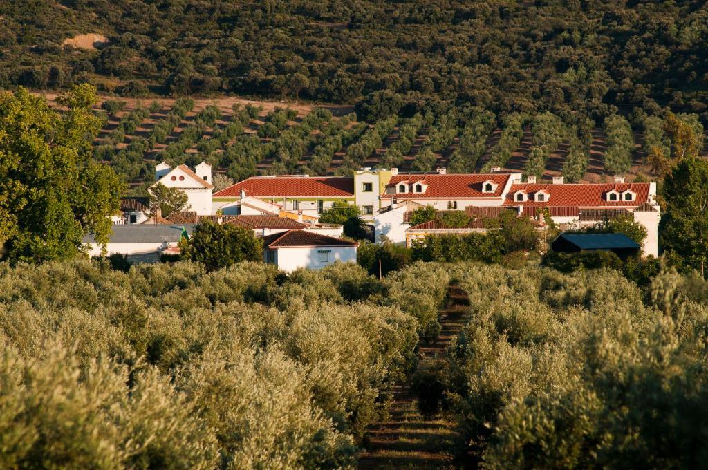 Amalurra Granada Hotel Caparacena Bagian luar foto