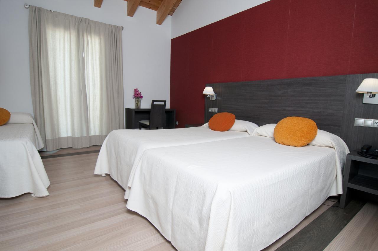 Amalurra Granada Hotel Caparacena Bagian luar foto