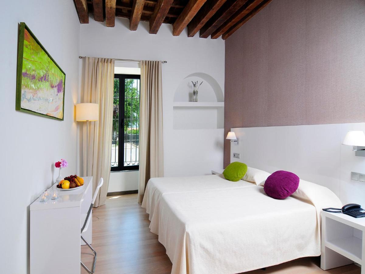 Amalurra Granada Hotel Caparacena Ruang foto